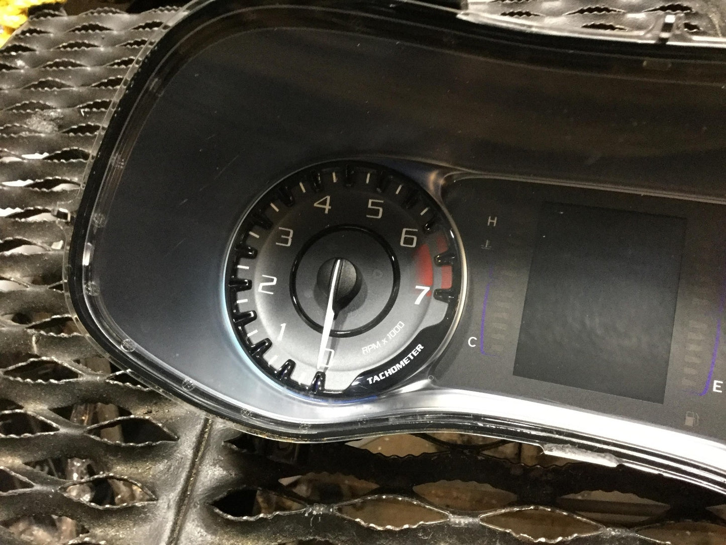 2015 Chrysler 200 Instrument Cluster Speedometer OEM