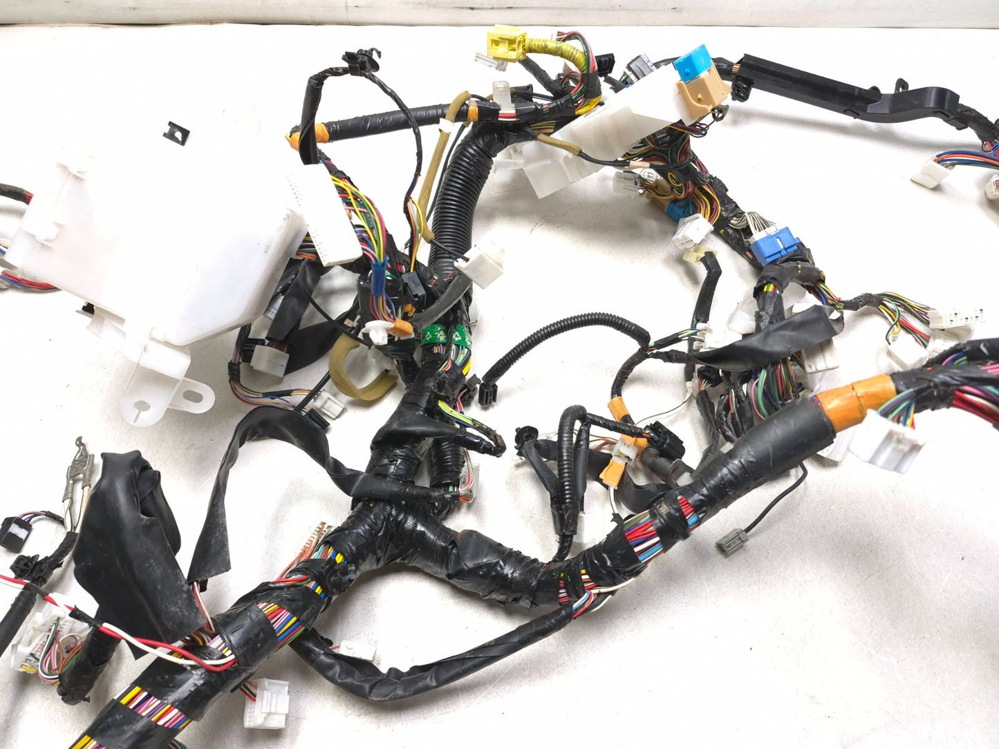 2004 Toyota Prius Dash Wire Harness OEM