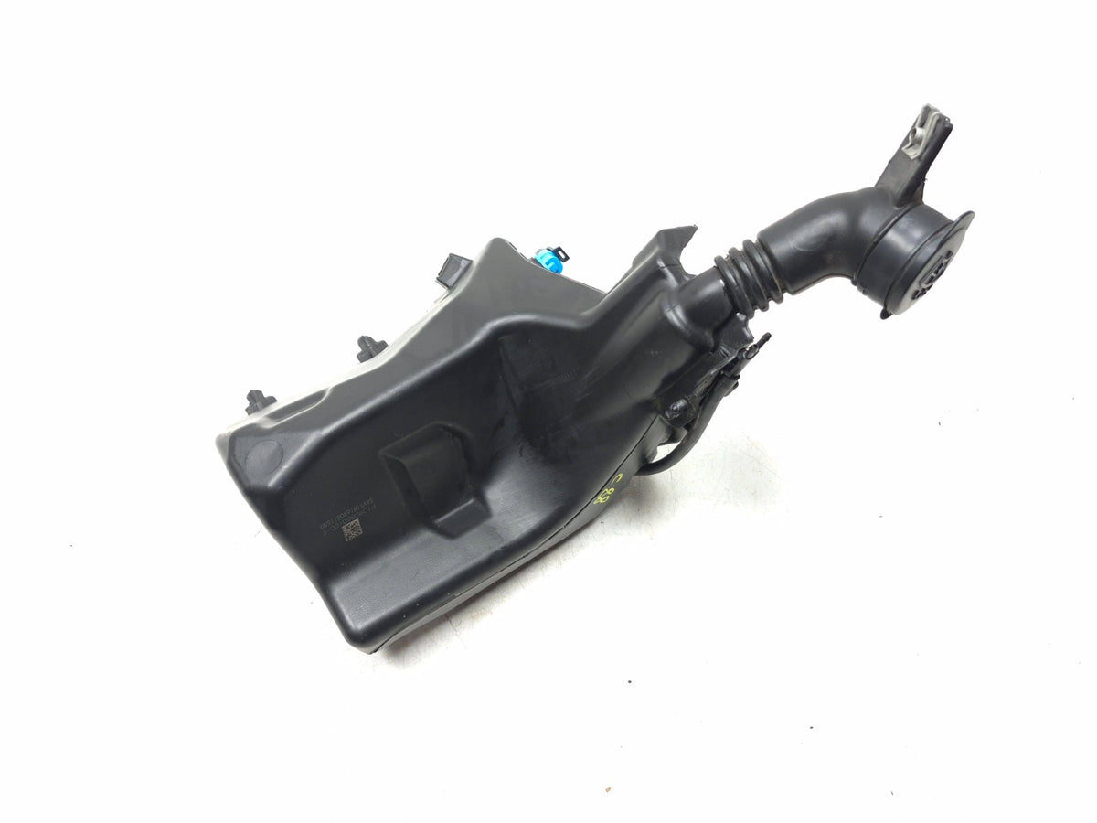 2018 Tesla Model 3 Washer Fluid Reservoir 1090850-00-e OEM
