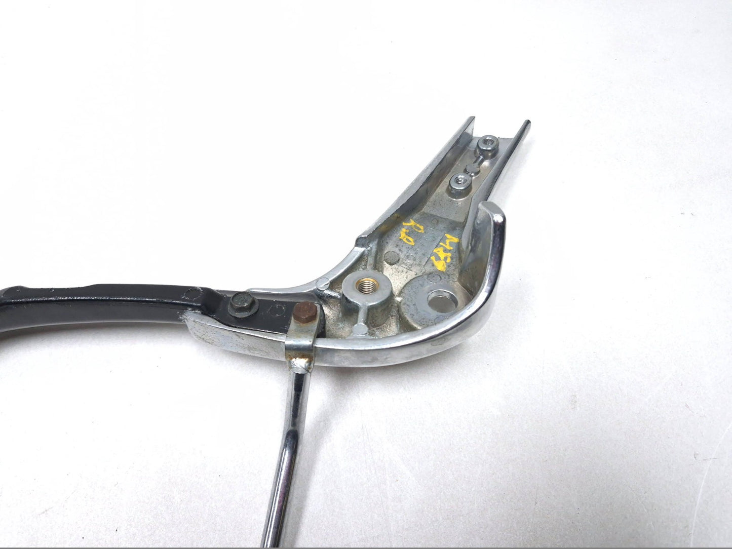 1996 Yamaha Virago Xv750 Right & Left Grab Rail / Fender Stay Pair OEM