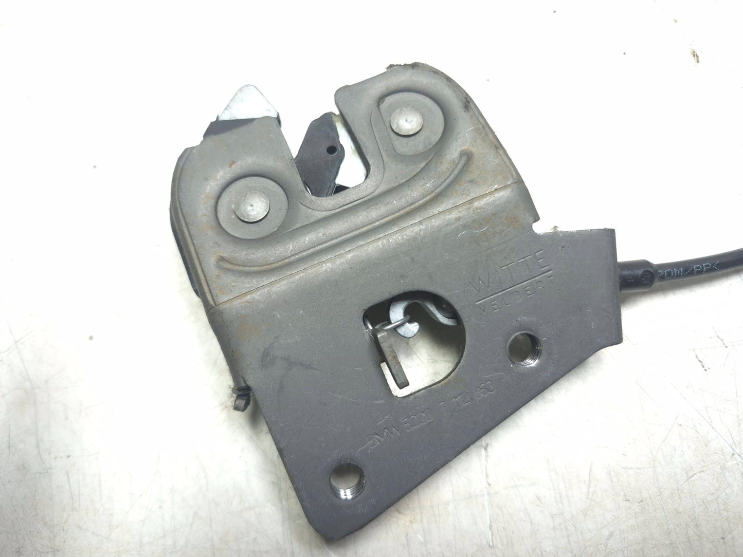 2013 BMW 328i F30 Rear Seat Fold Release Lock Latch Left & Right OEM