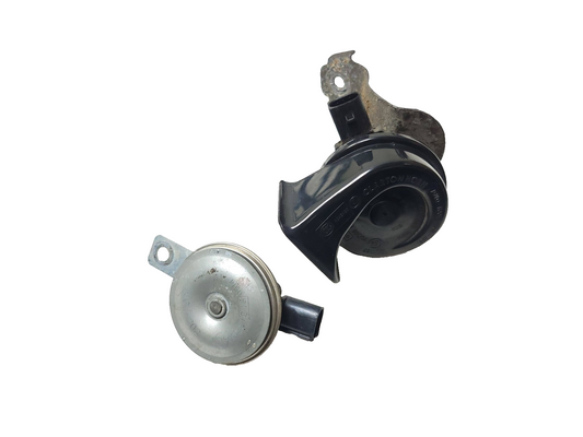 2013 VW Golf GTI Horn Signal Hig & Low Tone  OEM