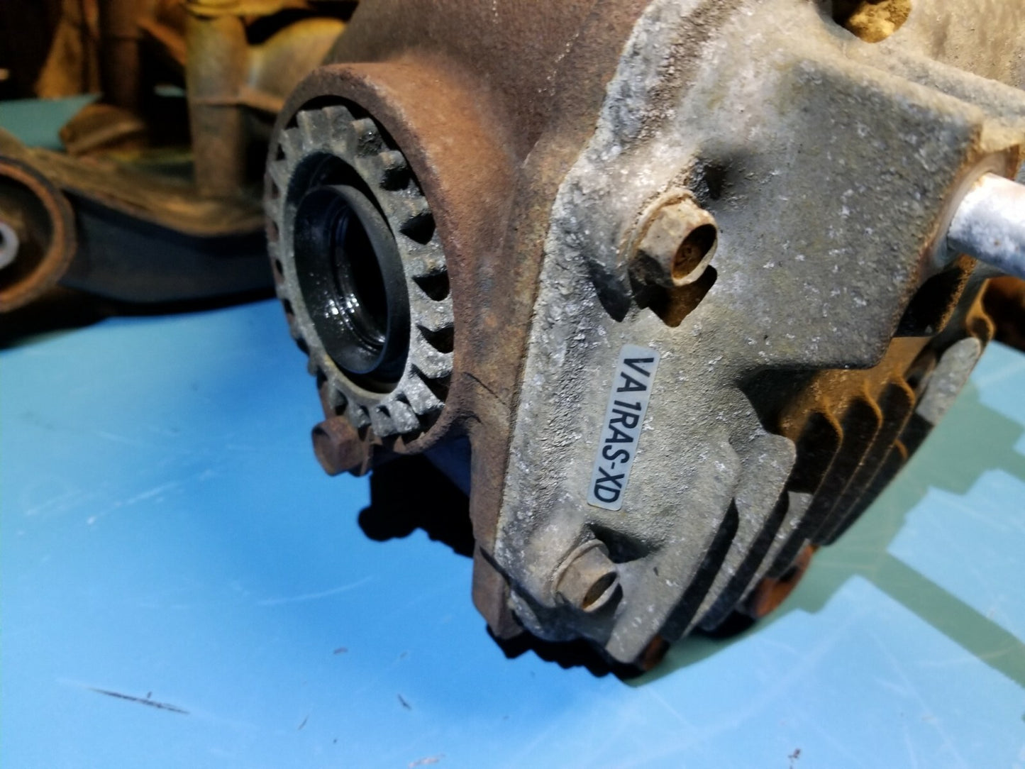 2010 Subaru Legacy 2.5l Rear Differntial Carrier OEM