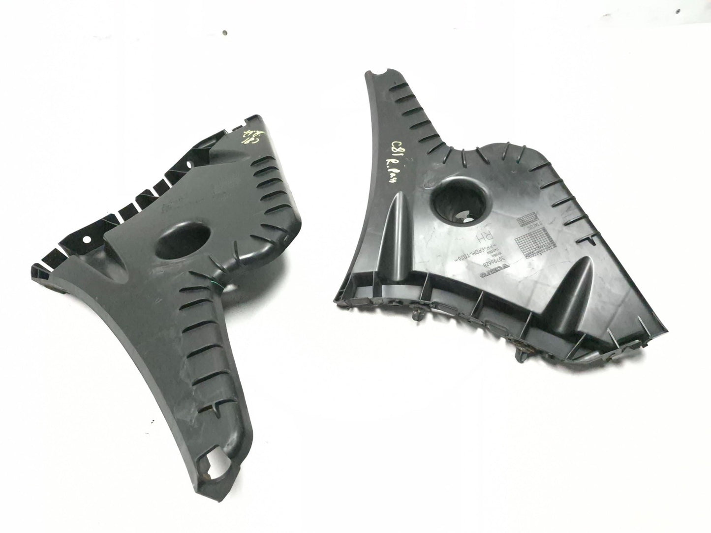 2013 Volvo S60 Rear Bumper Outer Mount Bracket Left & Right Pair OEM