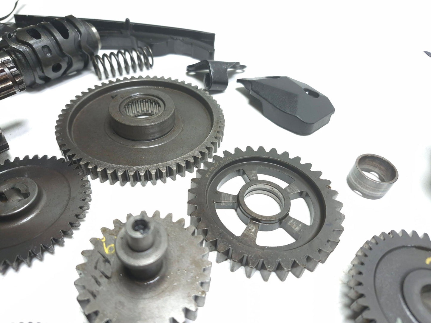 2020 Husqvarna Vitpilen Svartpilen 401 Transmission & Misc Gear Set OEM