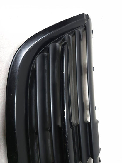 2007 Saab 9-5 Front Center Bumper Grille OEM