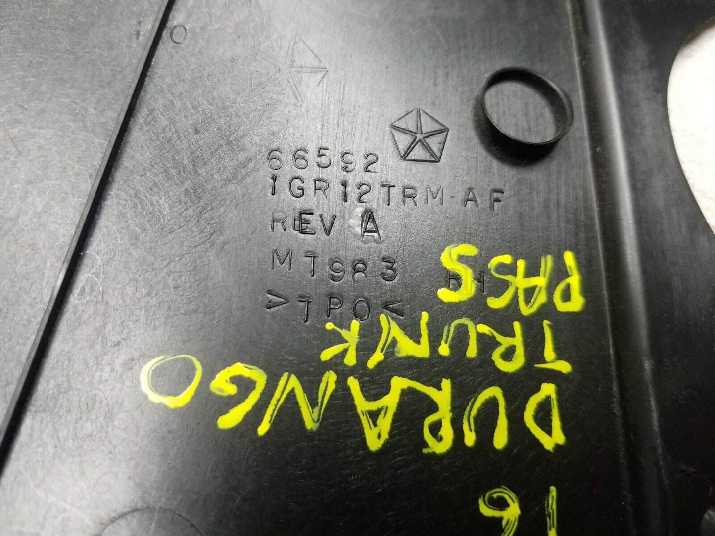 16 - 22 Dodge Durango Rear Quarter Panel D Pillar Upper Cover Trim 4pcs OEM