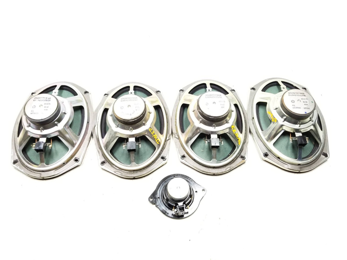 2013 Chrysler 200 Audio Speaker 5pcs OEM