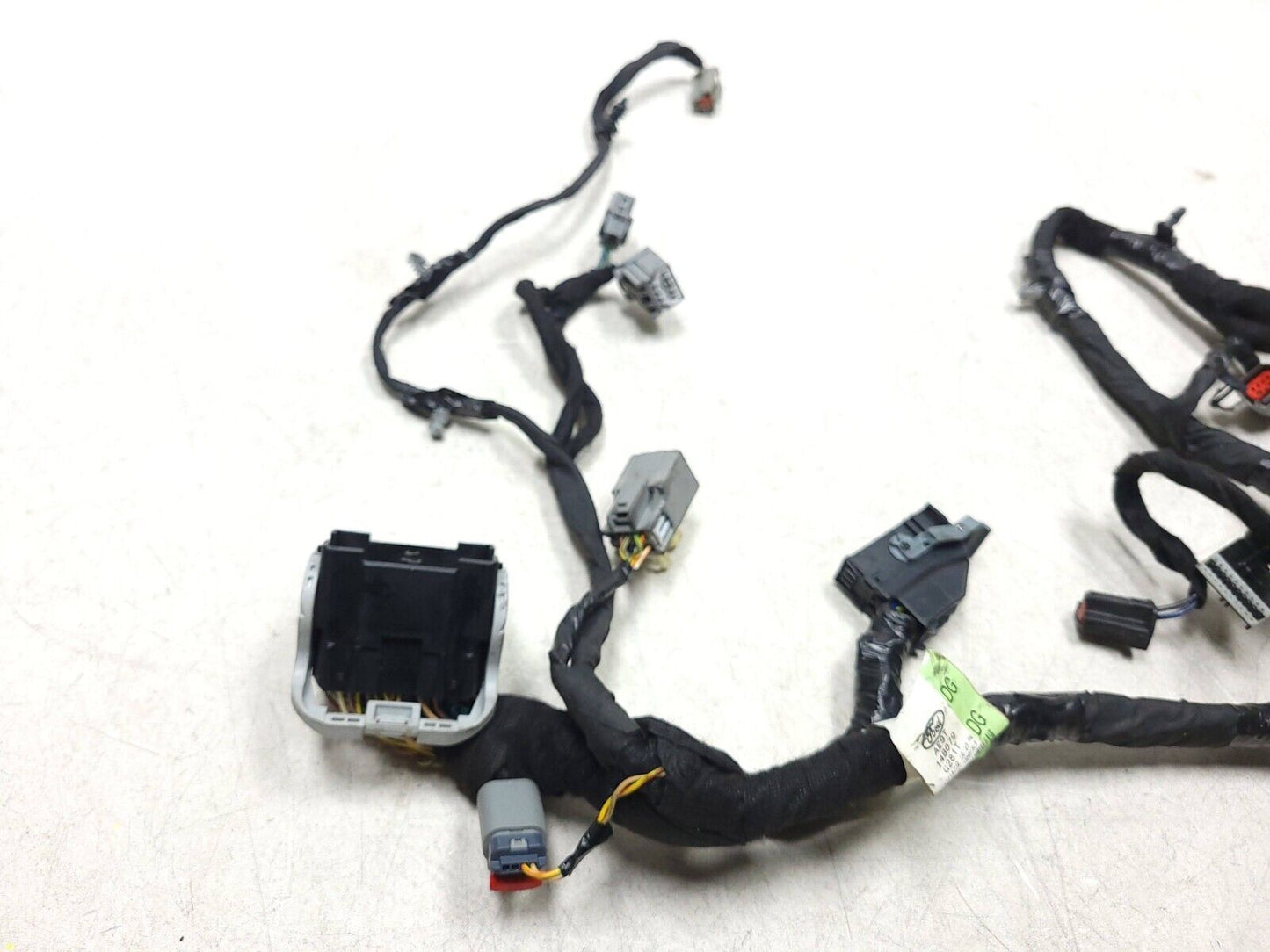 10-19 Lincoln MKT Center Console Wire Harness OEM