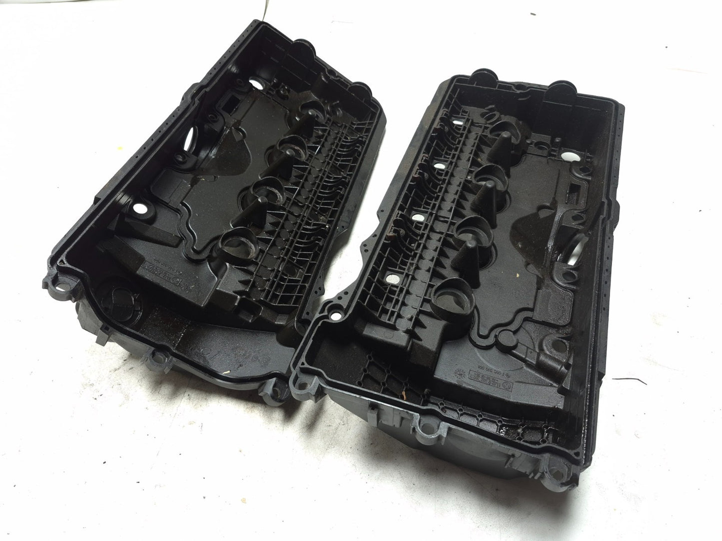 2010 BMW X5 4.8l Engine Valve Cylinder Head Cover Left & Right Pair OEM
