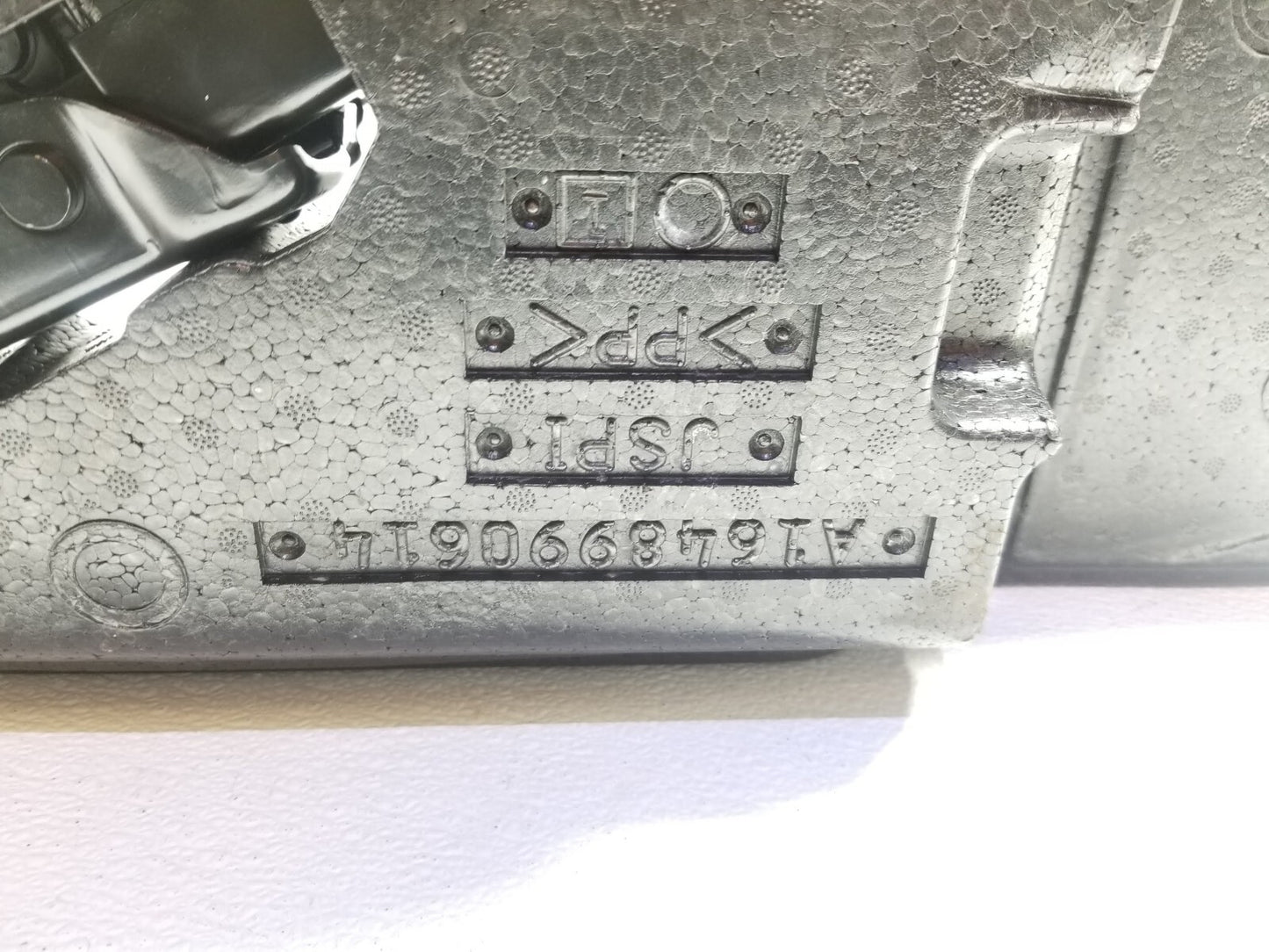 2007 Mercedes Ml500 Emergency Spare Tire Jack Tool Kit OEM