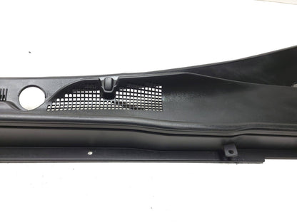 09 - 14 Hyundai Genesis Windshield Wiper Cowl Grille Panel 86150-3m000 OEM Sedan