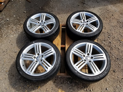 2012 VW Golf GTI Wheel Rim W/ Tire 225/40zr18 4pcs OEM