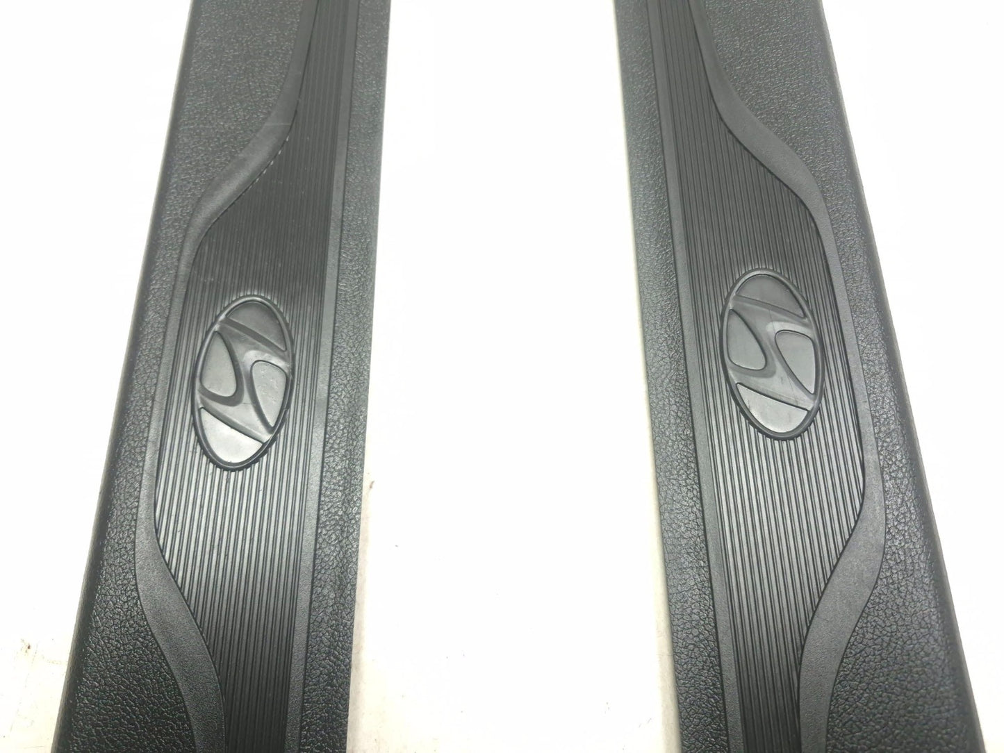 2016 Hyundai Elantra Front Door Scuff Plate Trim Left & Right Pair OEM