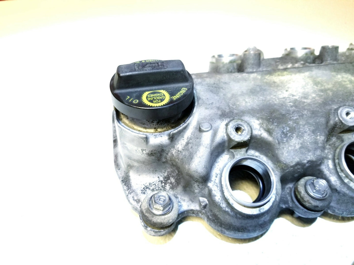 2010 Honda Insight Engine Valve Cover OEM