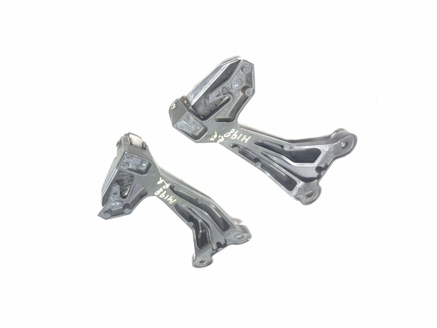 2018 Kawasaki Ninja 650 Ex650 Rear Footrest Left & Right Pair OEM
