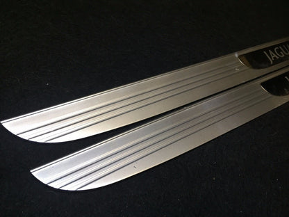 02-08 Jaguar X-type Front Door Step Sill Chrome Panel Molding 2pcs OEM