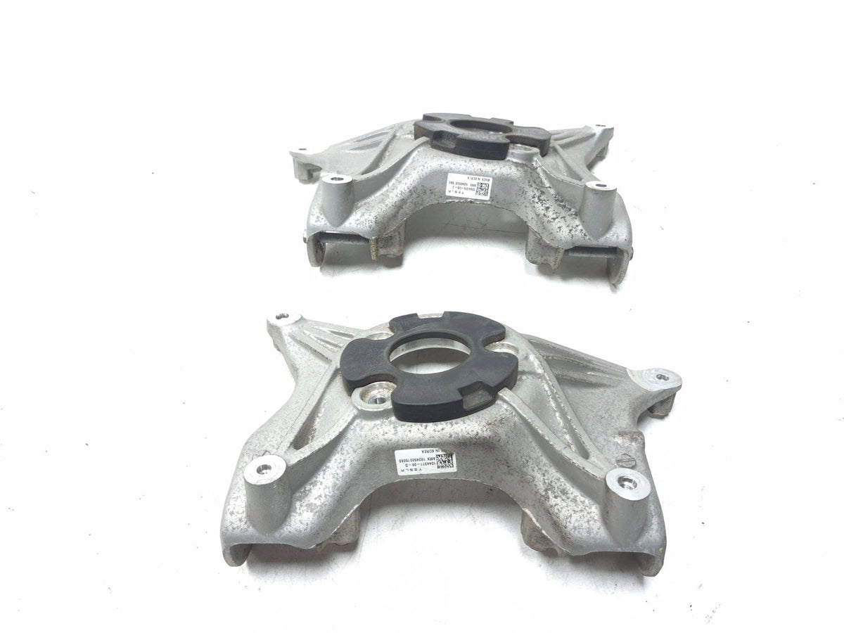 2020 Tesla Model 3 Front Strut Mount Bracket Left & Right OEM