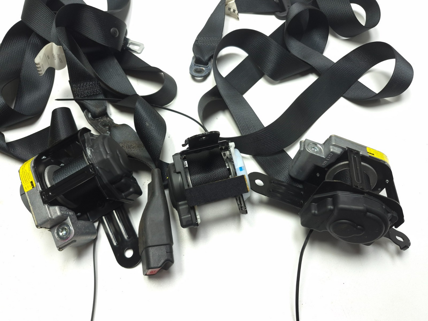 2010 Lexus Hs250h Rear Seat Belt Retractor Left &center & Right OEM