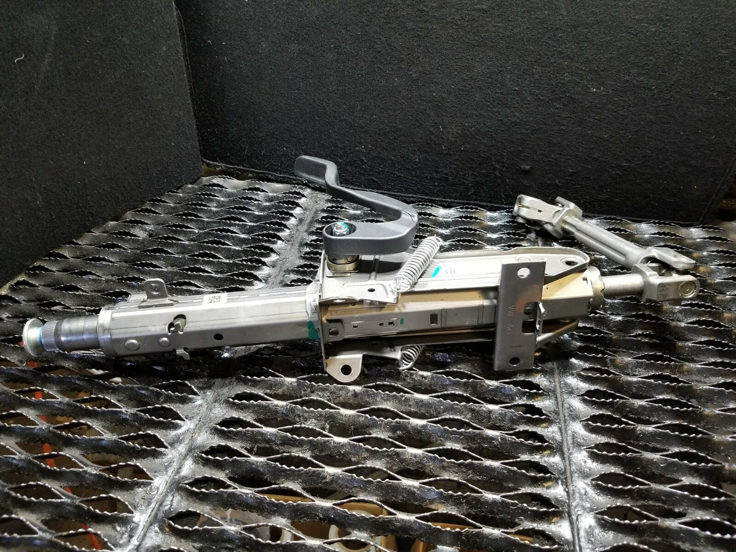2014 Volkswagen Passat Steering Column OEM