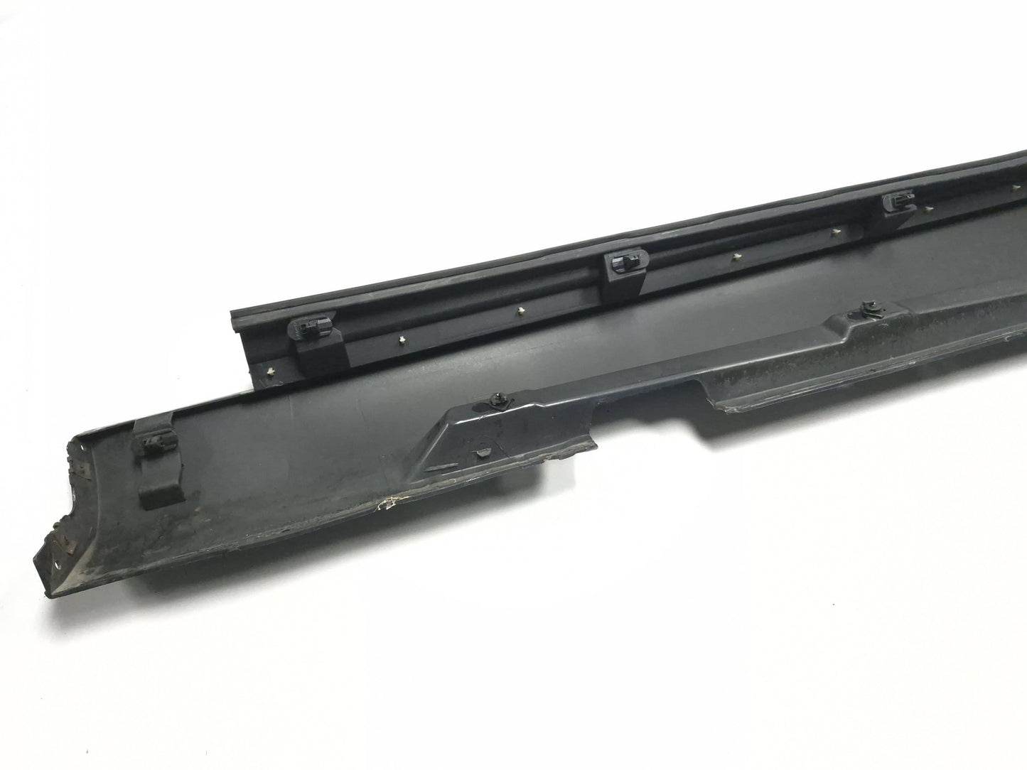 2013 Volvo S60 Right Side Skirt Rocker Panel Molding OEM 31333005