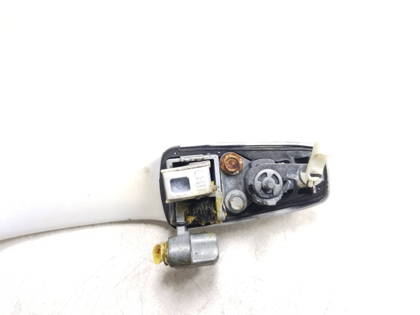 2011 - 2020 Dodge Grand Caravan Exterior Door Handle Front Driver Side Left OEM
