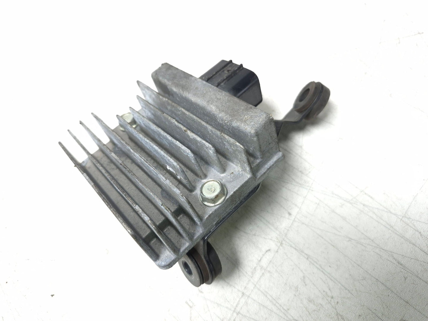 2019 Kawasaki Z400 Er400d Voltage Regulator OEM