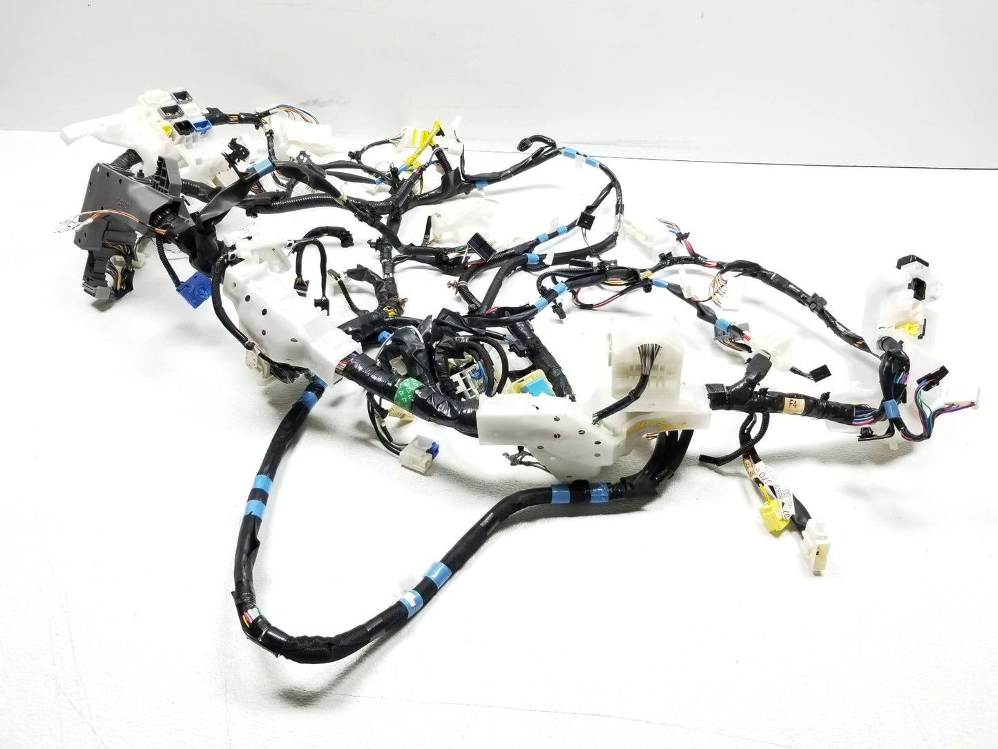 11 12 13 14 15 Toyota Prius Dash Wire Harness OEM