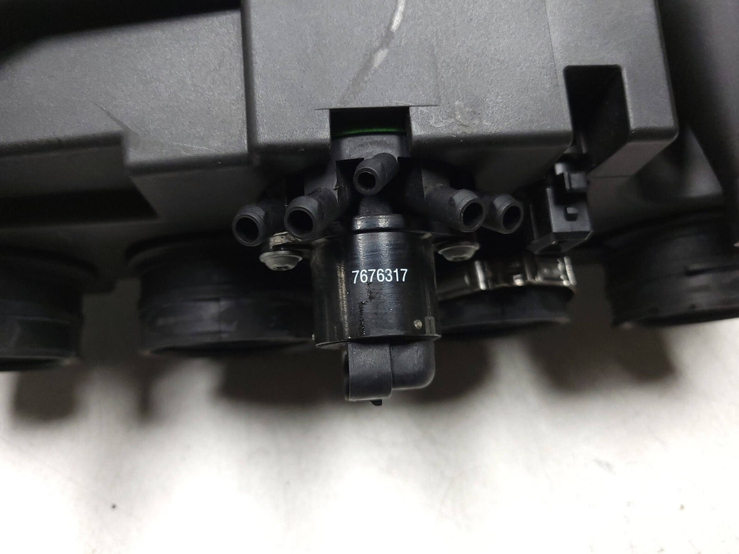 05-08 BMW K1200r K1200 Air Box Cleaner Filter Housing & Actuator OEM