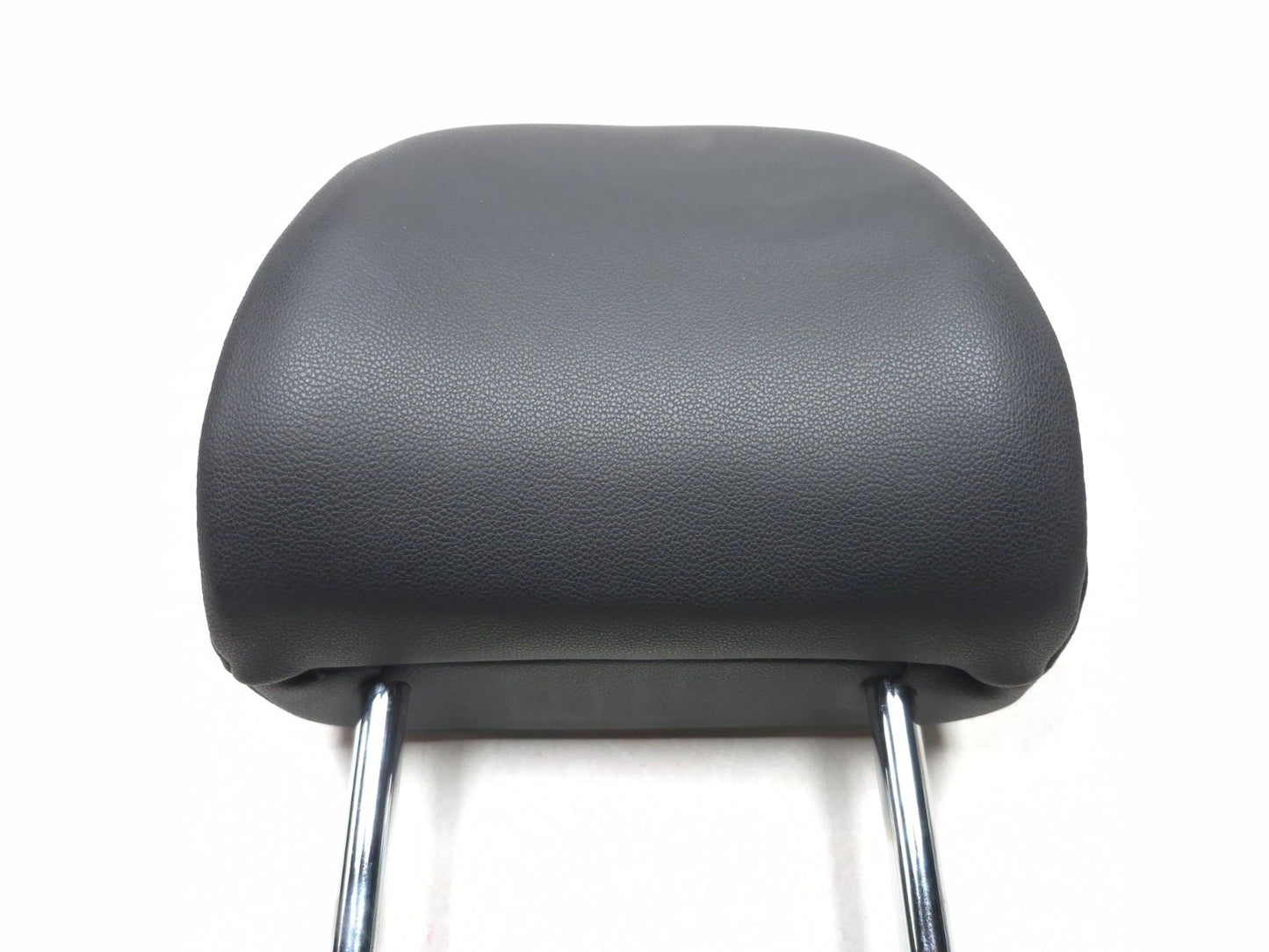 2015 Volkswagen Golf Front Passenger Seat Headrest OEM