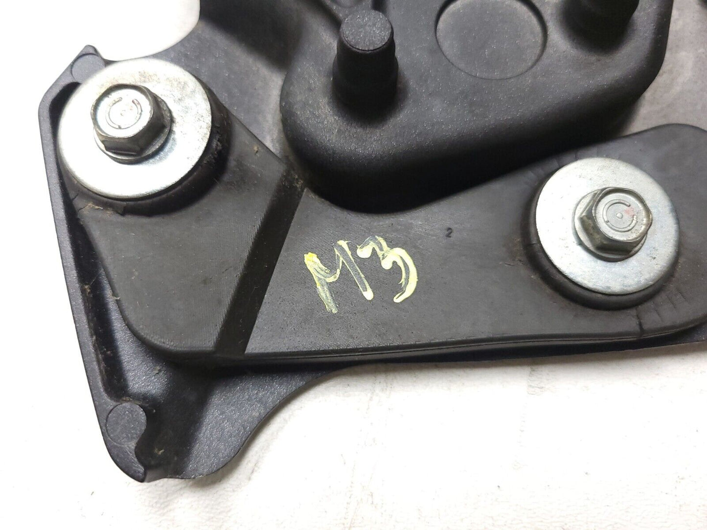 2014 2015 Honda Vfr800 Interceptor Engine Front Sprocket Cover  OEM