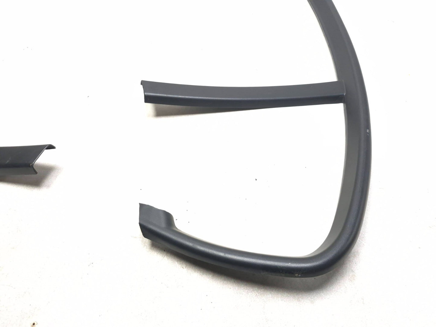 2005 BMW 325i Door Window Frame Trim 4pcs OEM