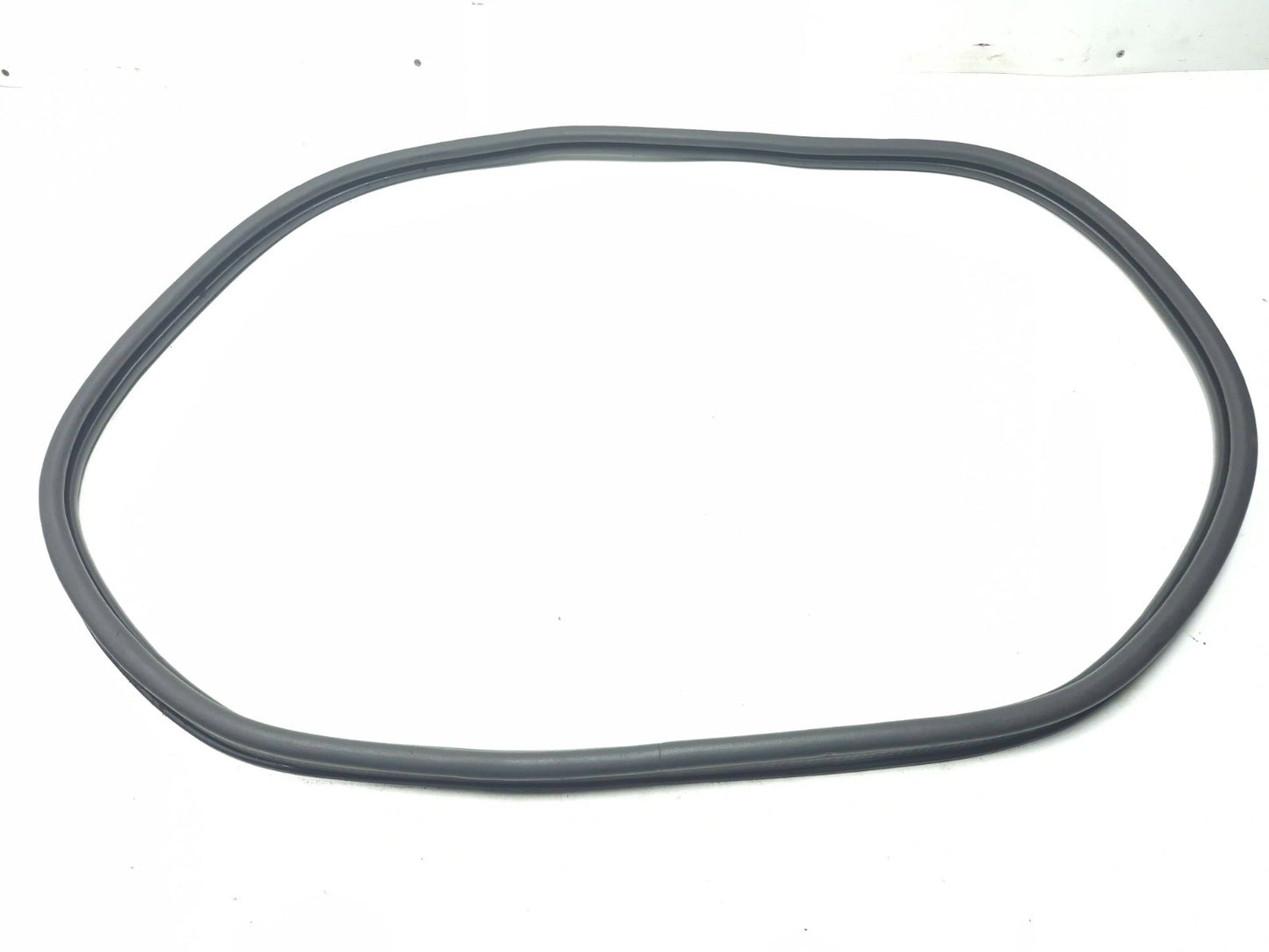 2012 Volvo C30 Trunk Tailgate Weatherstrip Seal OEM