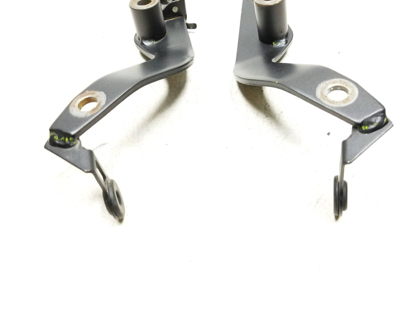 19 - 23 Honda Cbf300 Cb300 Front Engine Hanger Plate Left & Right OEM