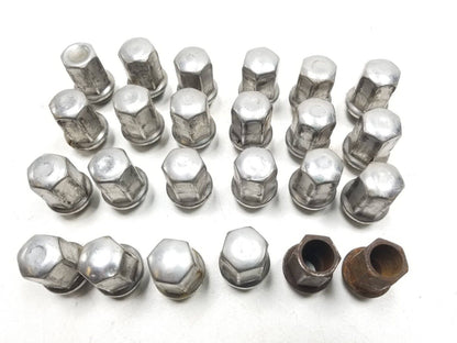 13 14 15 16 GMC Acadia Wheel Lug Nut 24pcs OEM