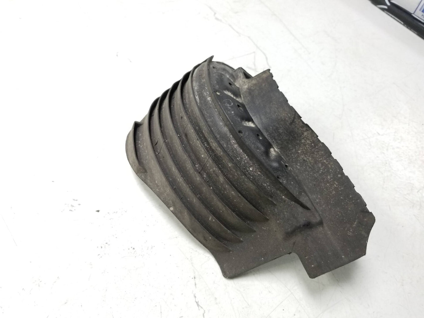 2009 - 2017 Audi Q5 Rear Spring Mount Stone Guard Left & Right Pair OEM ✅