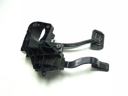 2020 Tesla Model 3 Y Brake And Accelerator Gas Pedal & Bracket OEM