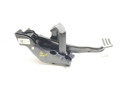 2016 Ford Mustang Gt Brake Pedal W/ Bracket Assy OEM