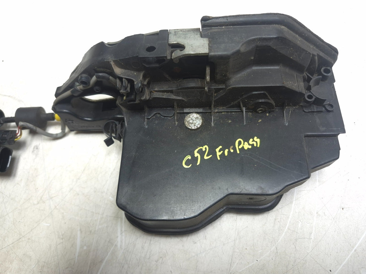 2008 BMW X6 E71 Front Door Lock & Soft Close Actuator Passenger Side Right OEM