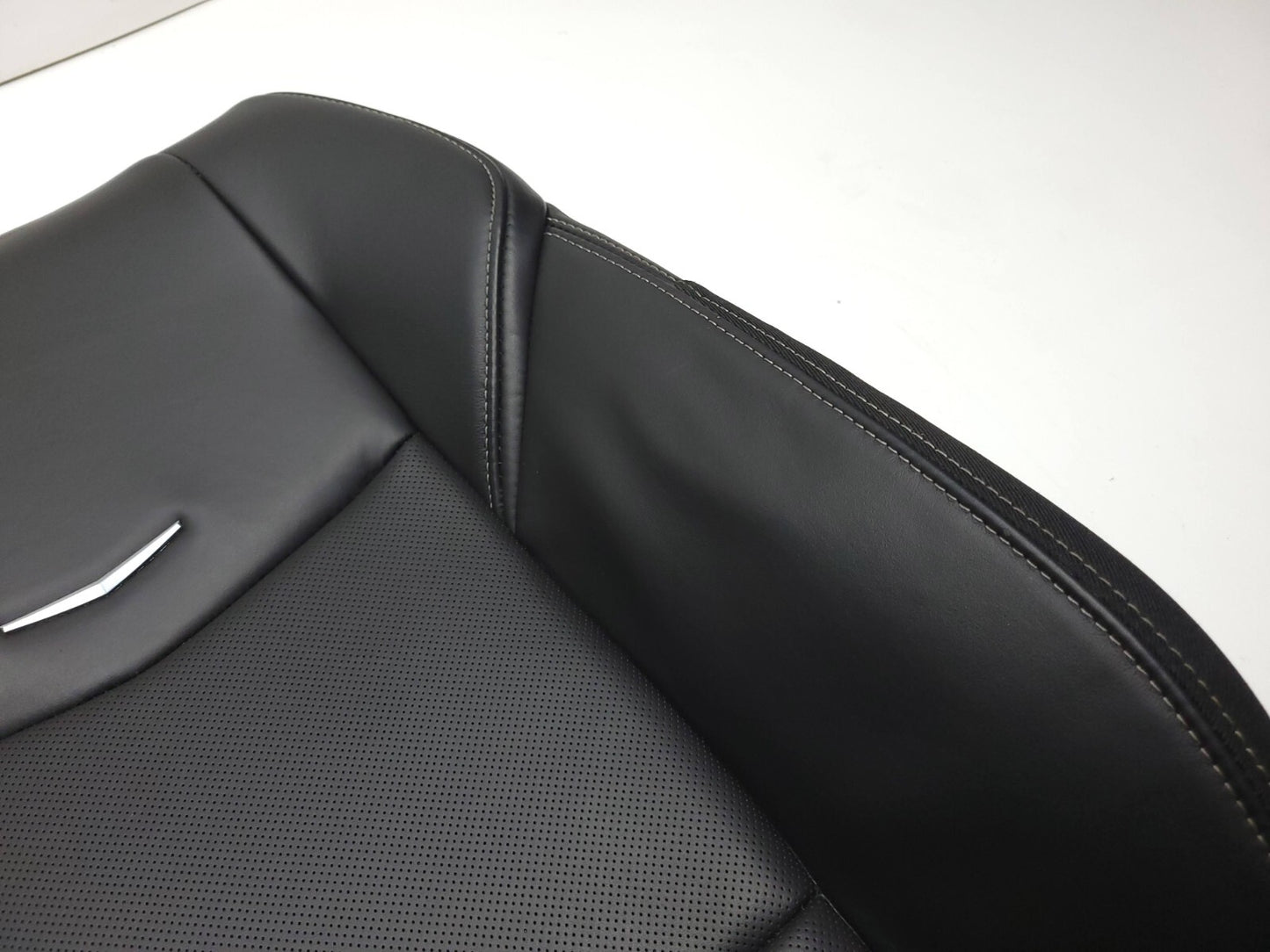 2017 Cadillac Ats Front Passenger Seat Backrest Upper Cushion OEM