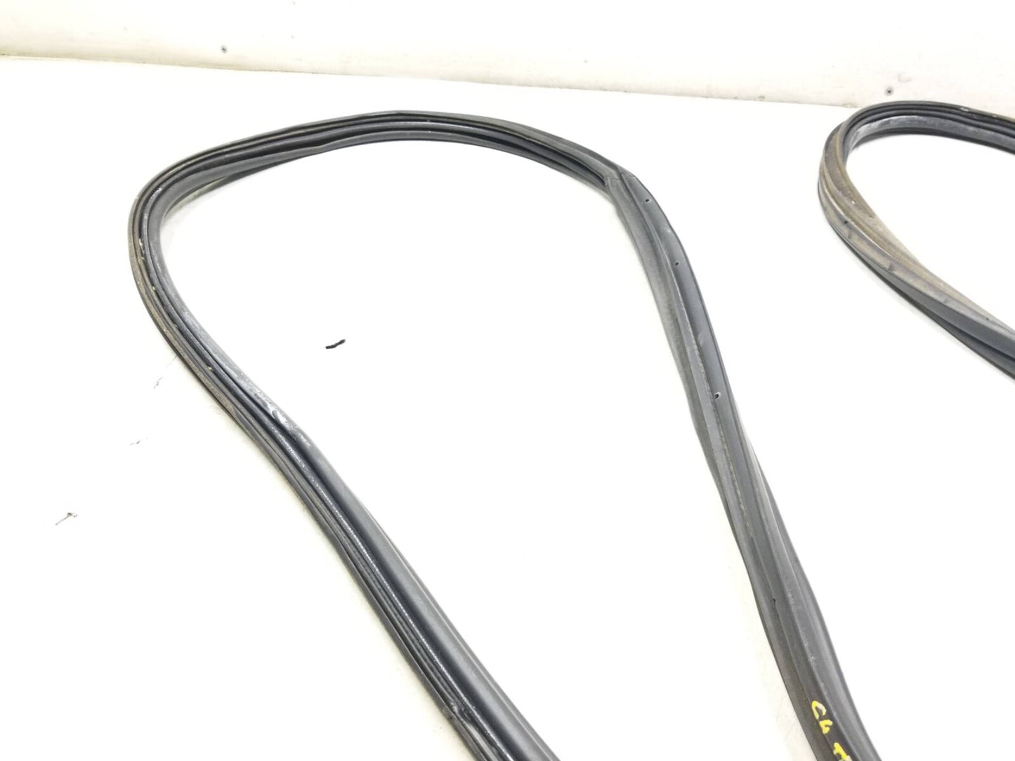 2010 - 2016 Cadillac SRX Trunk Weatherstrip OEM