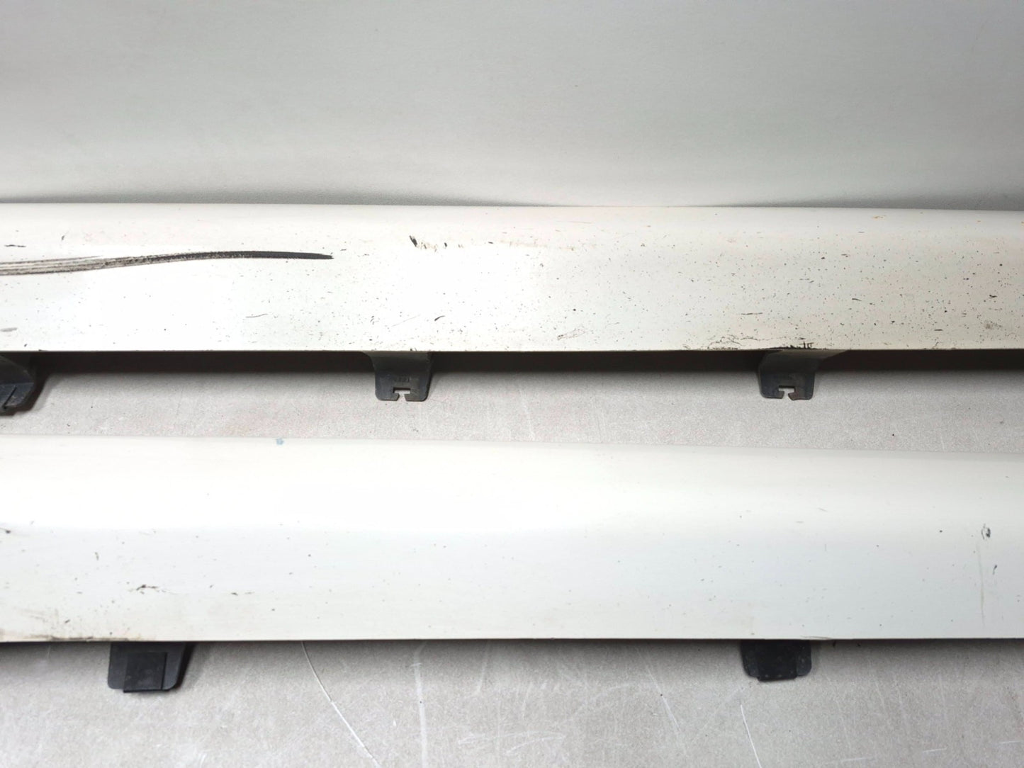 2013 Dodge Grand Caravan Rocker Panel Skirt Molding Pair Oem✅