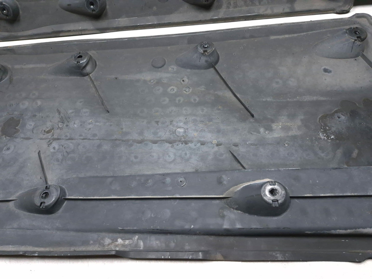 2011 Volkswagen Tiguan Se Underbody Shield Guard Panel Left & Right Pair OEM