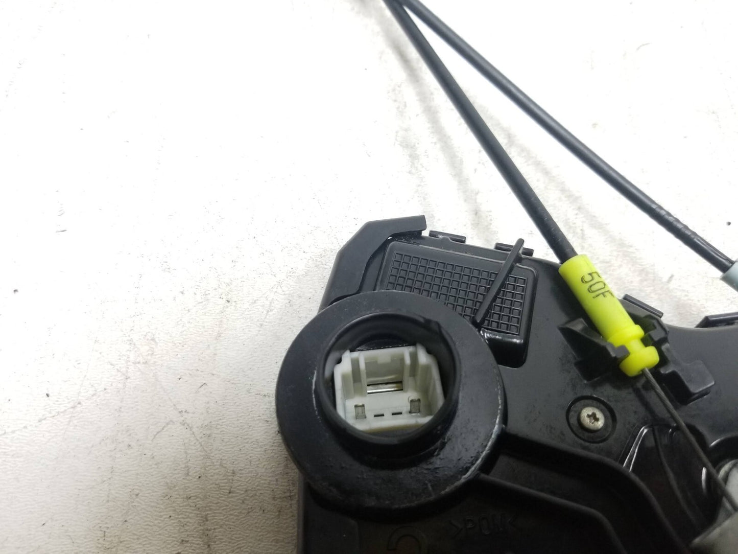 2007-2011 Toyota Camry Door Lock Actuator & Handle Front Driver Side Left OEM