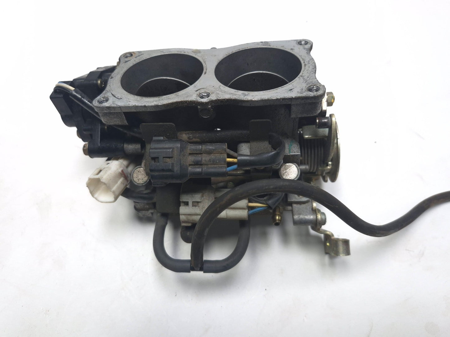 2004 Kawasaki Vulcan 2000 Throttle Body & Manifold Intake Assy OEM