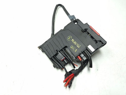 2012 Mercedes W212 E350 Battery Fuse Box Distribution Panel  OEM