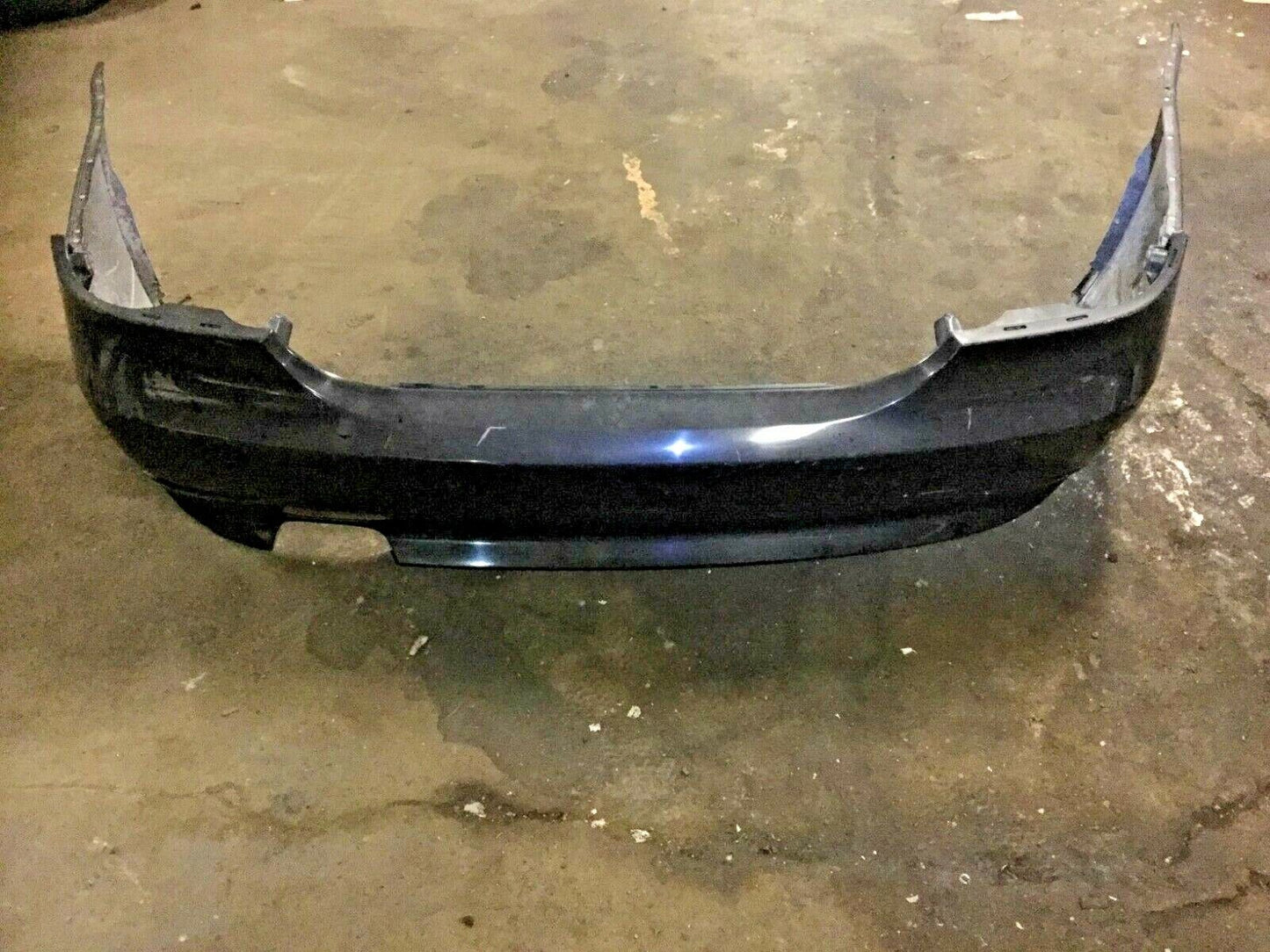 04-07 BMW 5 E60 525i 530i Rear Bumper Cover 7061252 OEM ✅