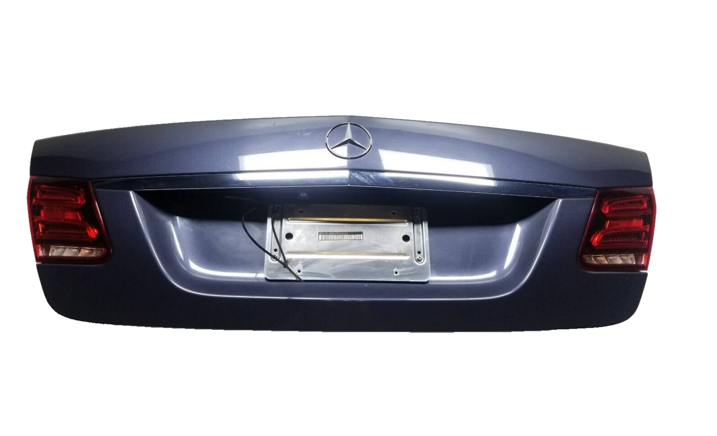 11 12 13 14 15 16 Mercedes E Class E350 E550 Trunk Lid Assy **color:585u**  ✅