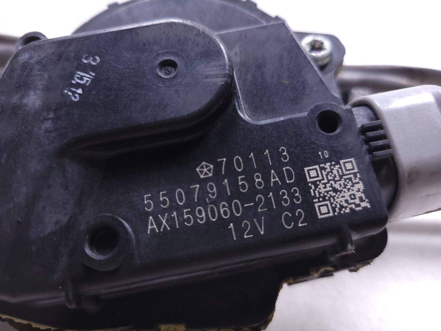 2012 Jeep Grand Cherokee Front Windshield Wiper Motor W/ Linkage OEM