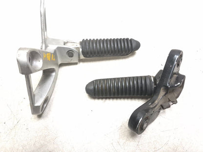2006 Suzuki Katana Gsx600f Front & Rear Left Footpeg Pair OEM